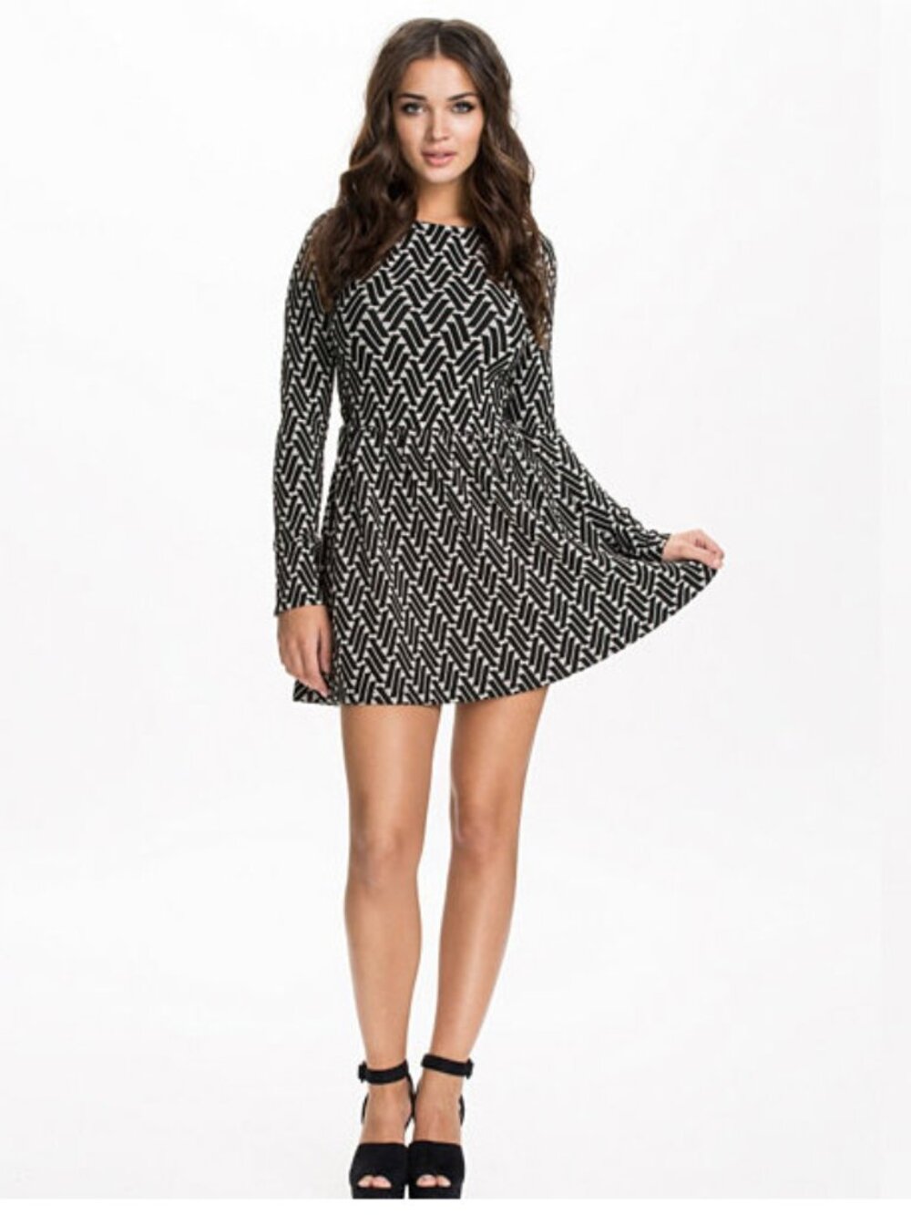 Just Female Shoppe Jacquard Dress L Black White Geometric Long Sleeve Mini